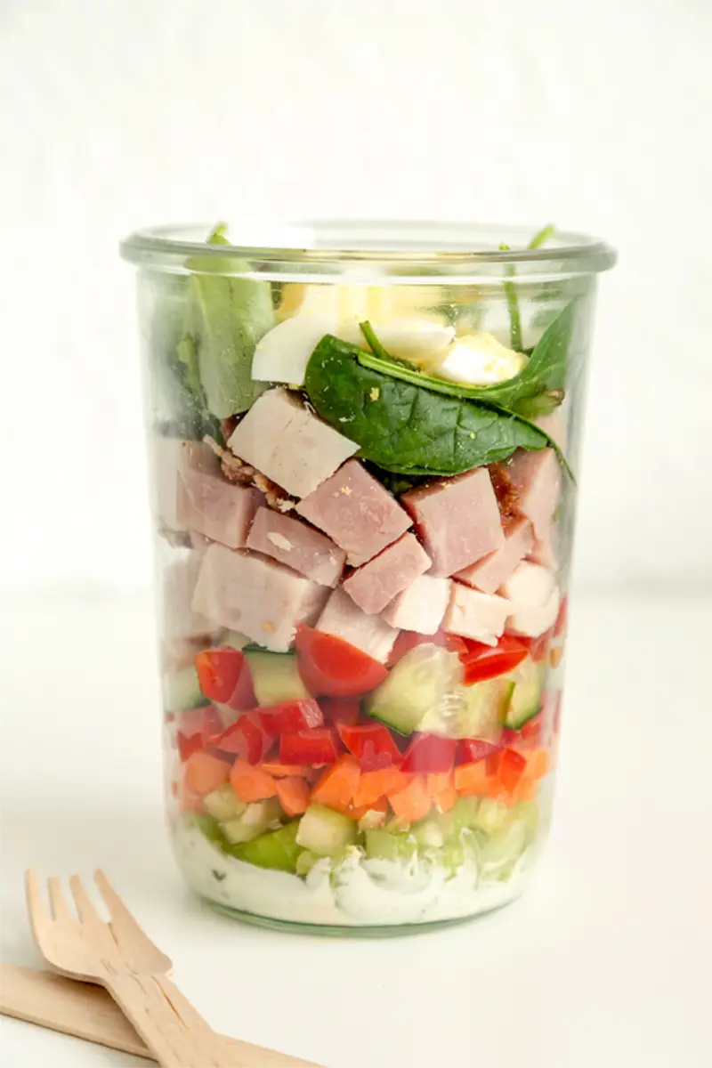 Dinner On-The-Go Ideas: Salad In A Jar